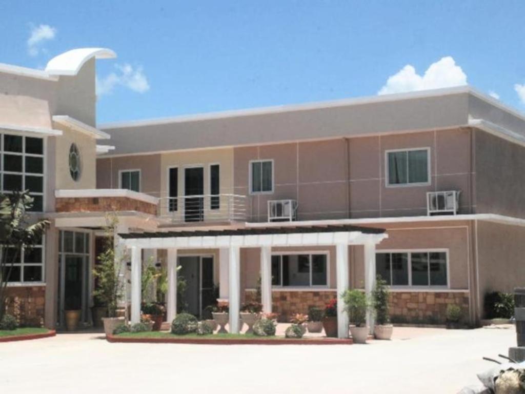 Regal Plaza Hotel Nabua Extérieur photo