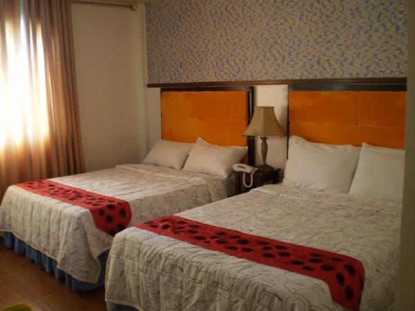 Regal Plaza Hotel Nabua Extérieur photo